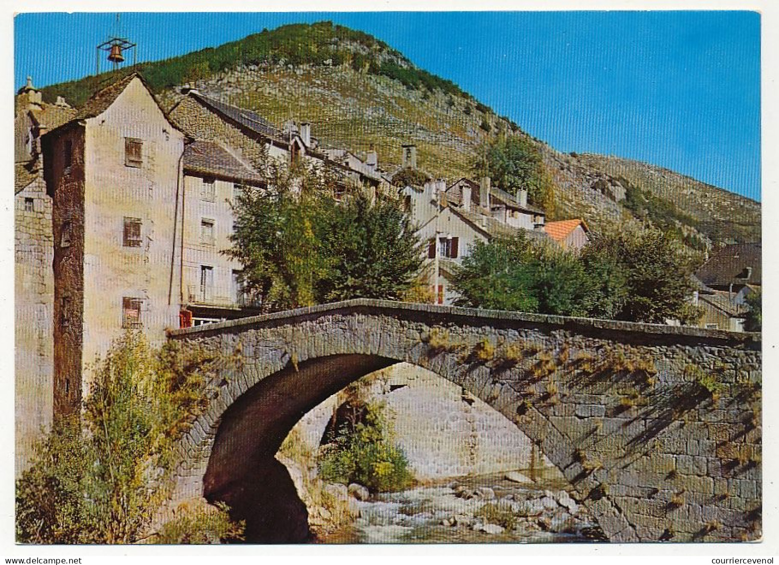 CPM - PONT-DE-MONVERT (Lozère) - Vieux Pont - Le Pont De Montvert