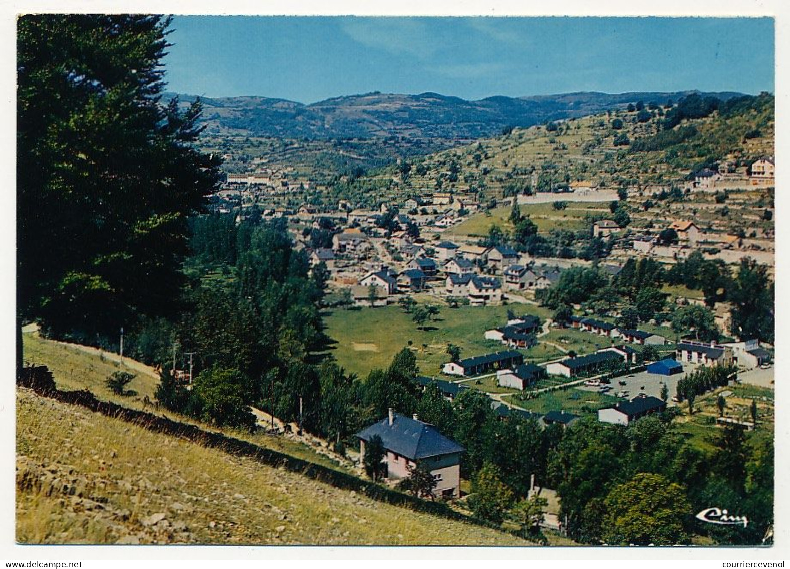 CPM - MARVEJOL (Lozère) - Vue Générale Du Village De Vacances - Marvejols