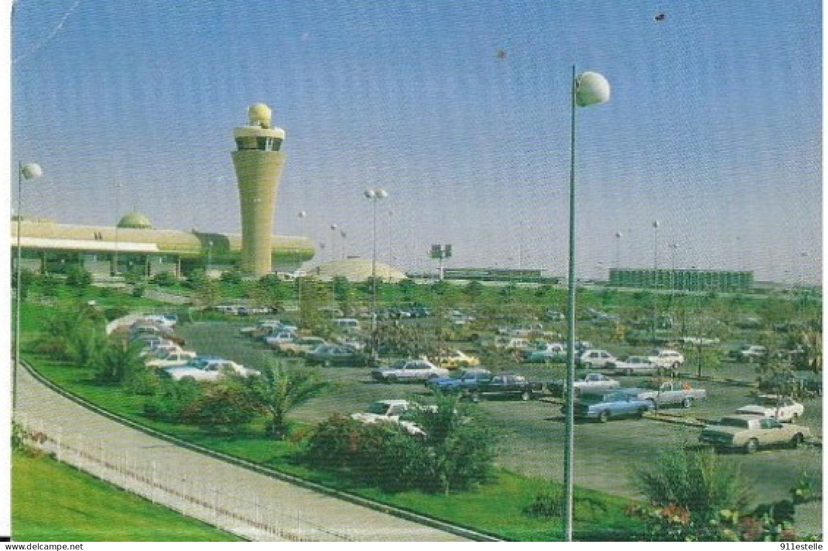 KOWEIT.  ABU DHABI .  INTERNATIONAL  AIRPORT - Kuwait