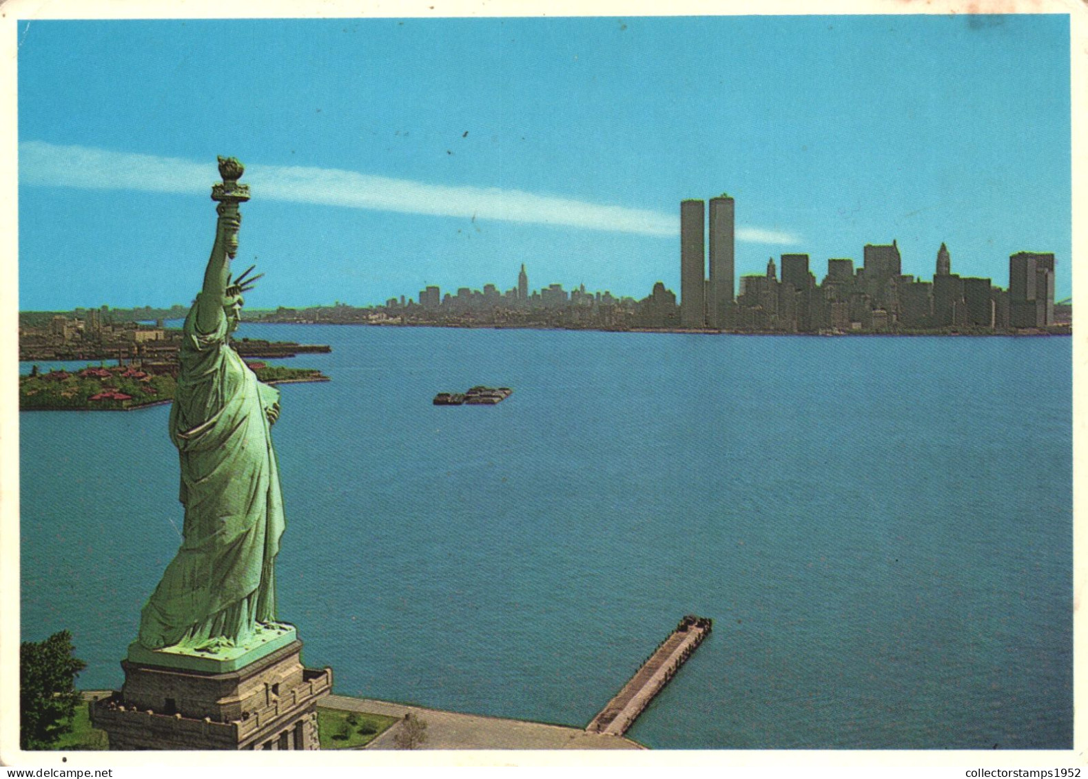 UNITED STATES, NEW YORK CITY, STATUE OF LIBERTY, LOWER MANHATTAN SKYLINE, IN THE BACKGROUND, PANORAMA - Vrijheidsbeeld