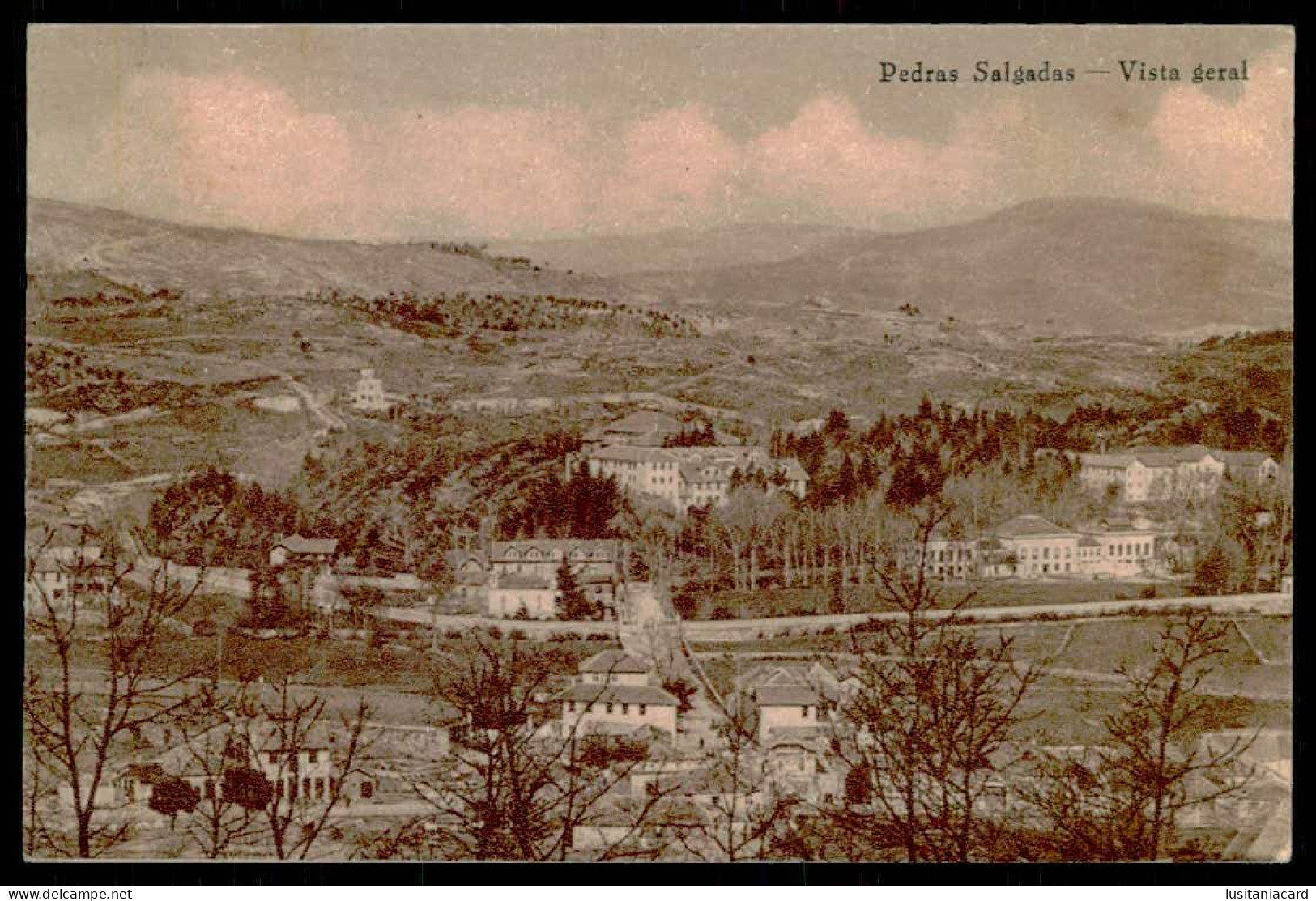 VILA POUCA DE AGUIAR - PEDRAS SALGADAS -Vista Geral. ( Ed. Bazar Araújo ) Carte Postale - Vila Real