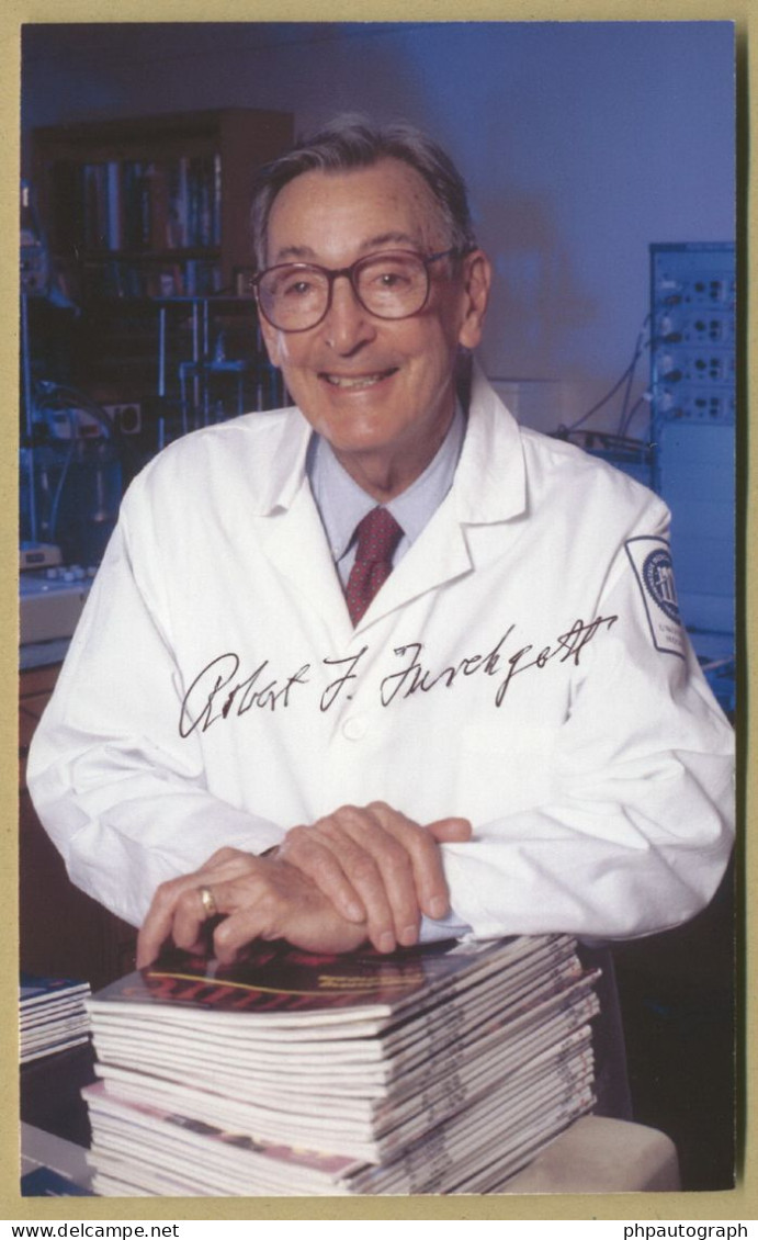 Robert F. Furchgott (1916-2009) - Biochemist - Signed Photo - Nobel Prize - Inventeurs & Scientifiques