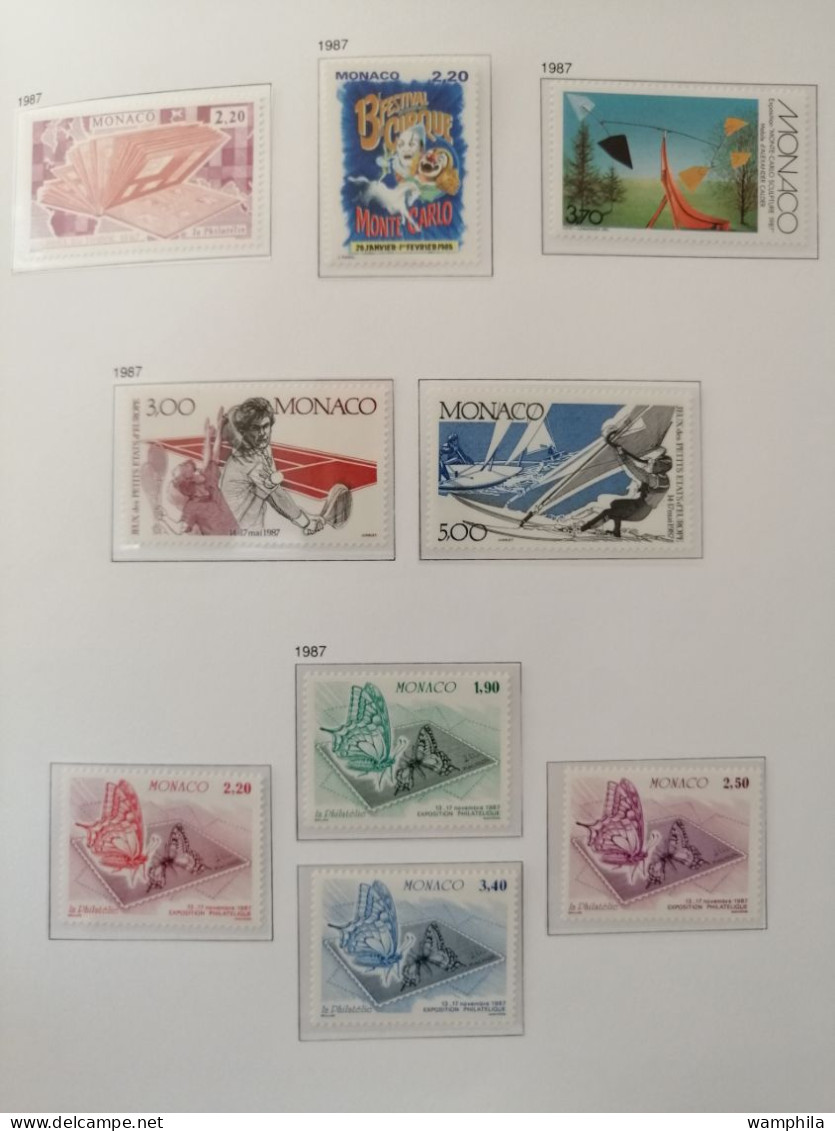 Monaco une collection en album "DAVO" 1980/1987** poste. P.A. blocs, préoblitérés, taxe. cote +1500€.