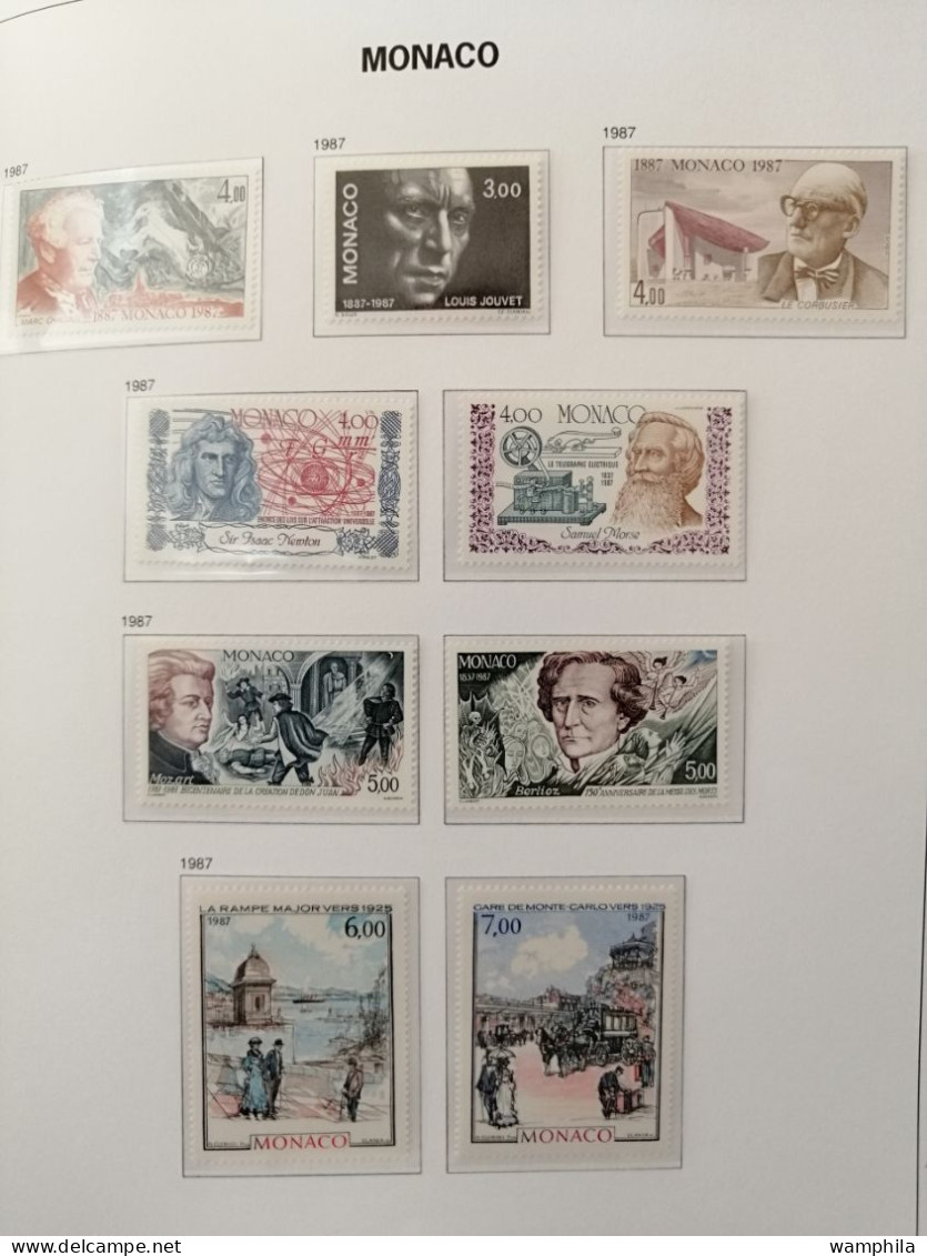 Monaco une collection en album "DAVO" 1980/1987** poste. P.A. blocs, préoblitérés, taxe. cote +1500€.