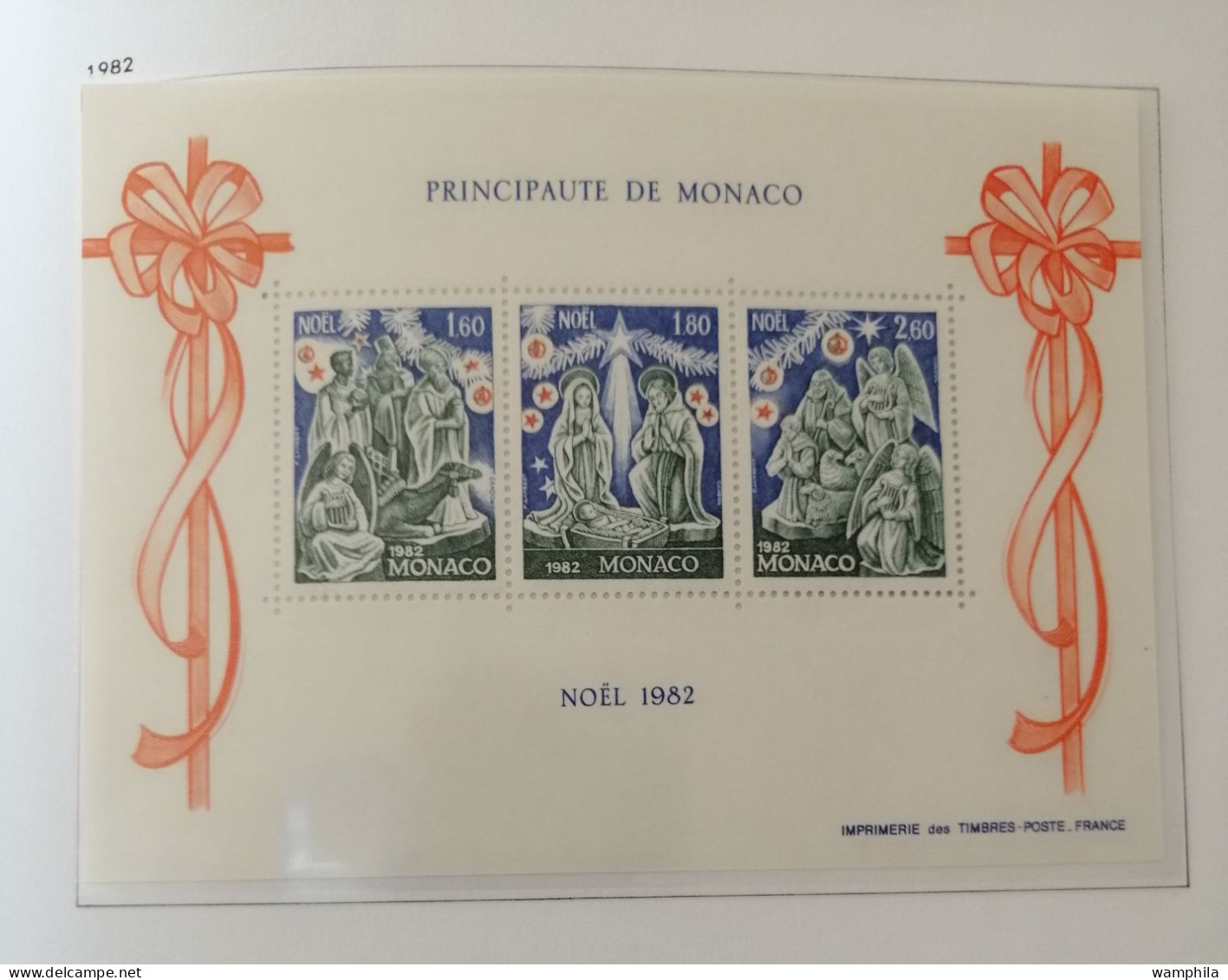 Monaco une collection en album "DAVO" 1980/1987** poste. P.A. blocs, préoblitérés, taxe. cote +1500€.