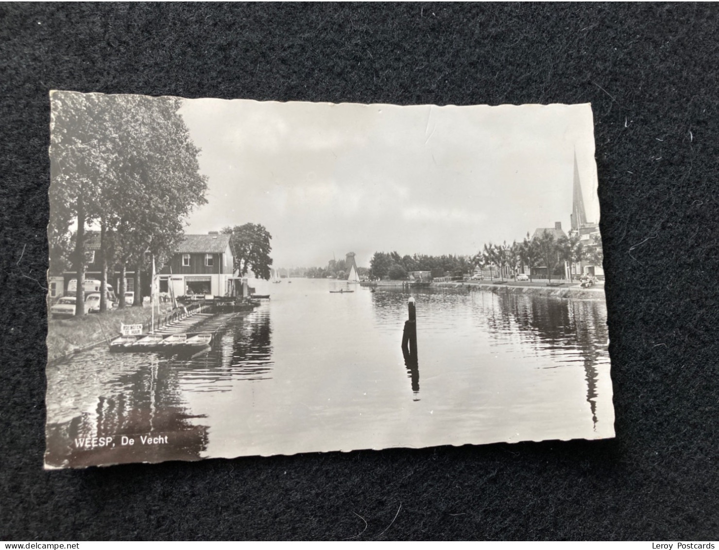 A127 Weesp Met Bootjes Verhuur Langs De Vecht - Weesp