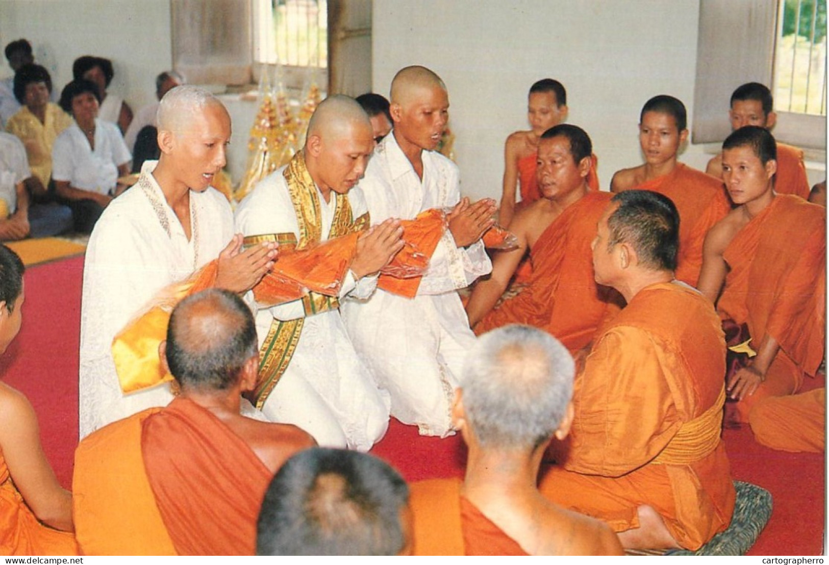 Thailand Entering Monkhood A NAAG Young Thai Chief Abbot - Thaïlande