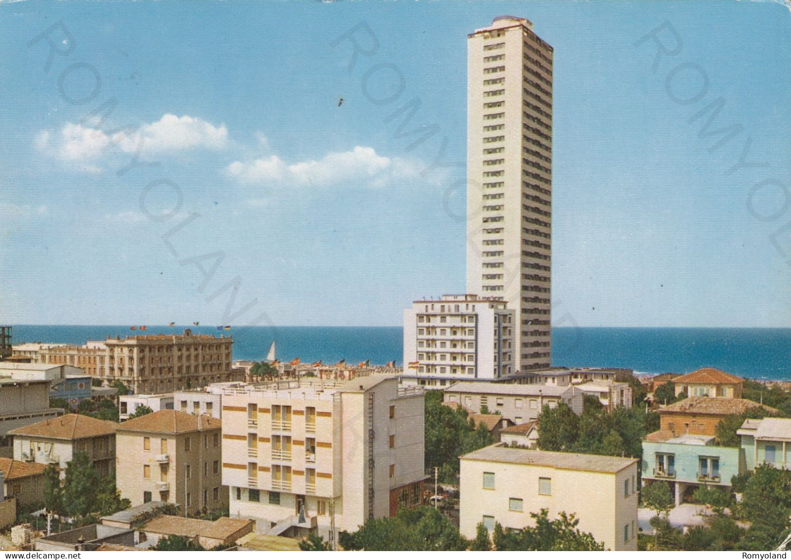 CARTOLINA  CESENATICO,CESENA,EMILIA ROMAGNA-RIVIERA ADRIATICA-PANORAMA-SPIAGGIA,MARE,VACANZA,BARCHE,VIAGGIATA 1965 - Cesena