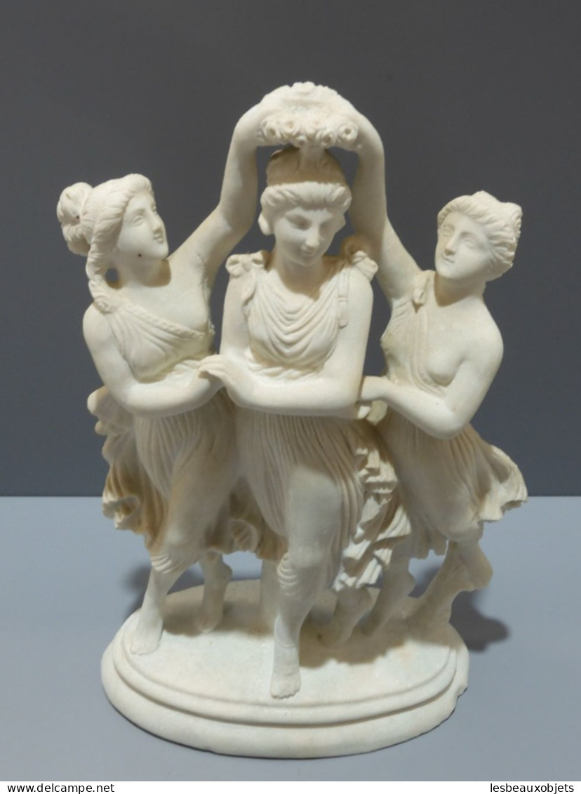 -JOLI SUJET GROUPE De 3 SYLPHIDES NYMPHES PIERRE RECONSTITUEE Collection    E - Stone & Marble