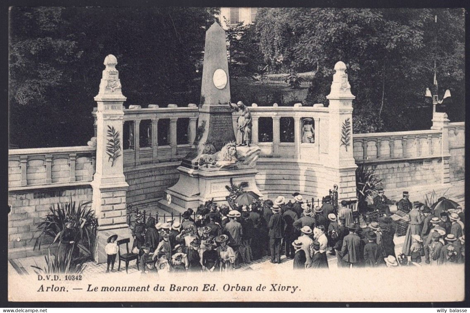 +++ CPA - ARLON - Le Monument Du Baron Ed. Orban De Xivry - Carte Animée // - Arlon