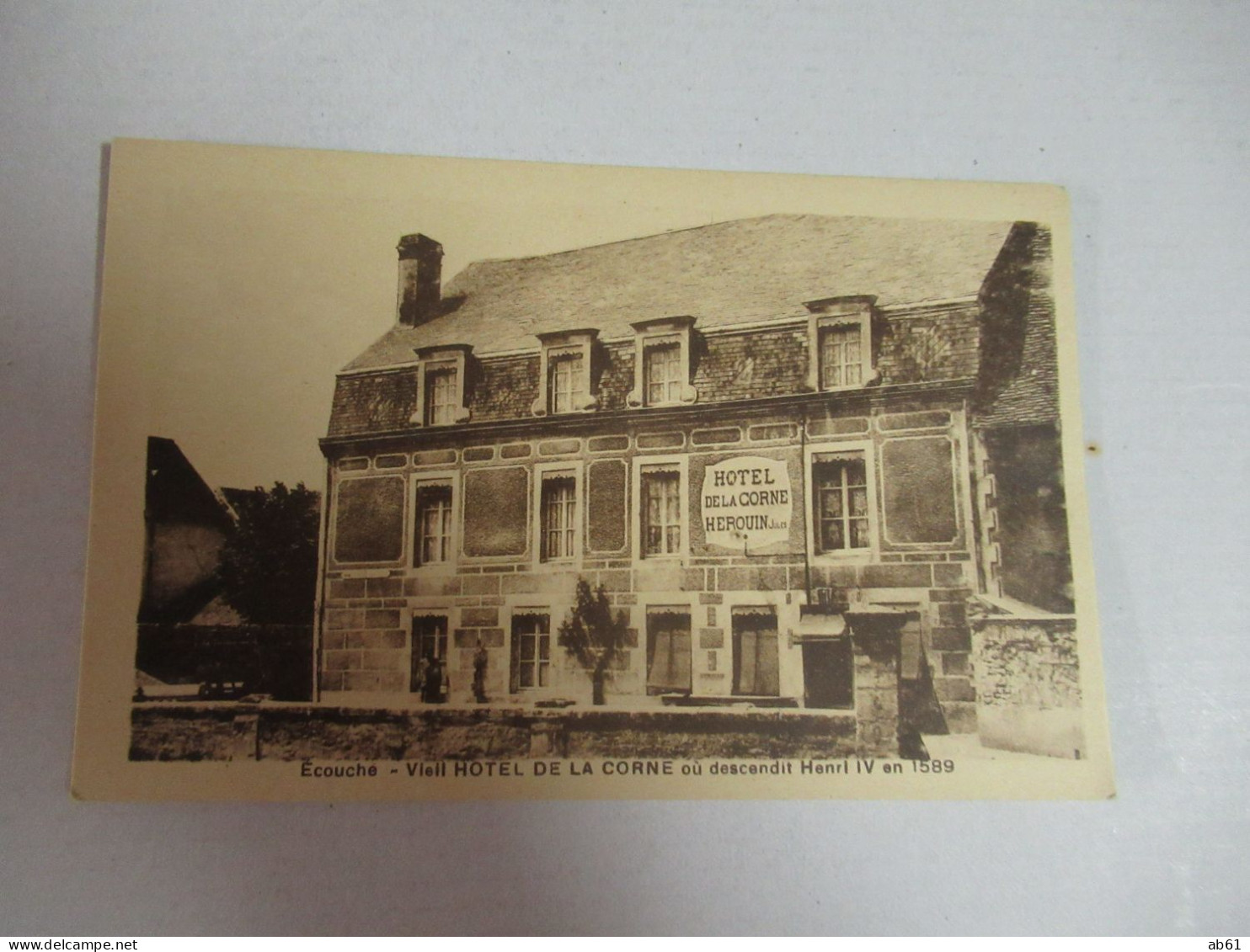 Dept 61 Trun  Vieil Hotel De La Corne Ou Descendit Henri  Iv  En 1589 Neuve  Edit Breger Freres - Ecouche