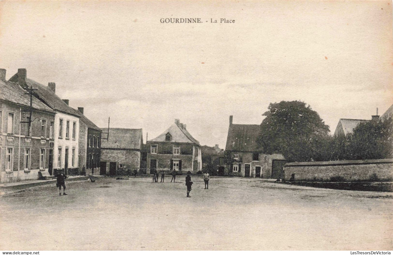 BELGIQUE - Gourdinne - La Place - Carte Postale Ancienne - Walcourt