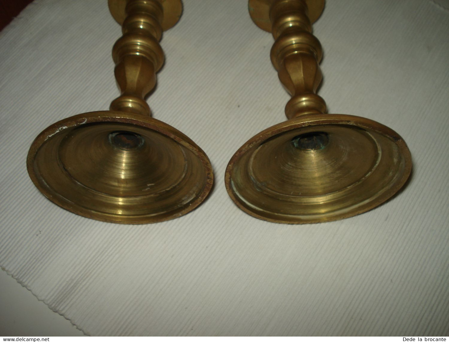 O15 / Paire De Bougeoir En Laiton Massif - H: 16,5 Cm - Poids : 1 , 15 Kg - Candelabri E Candelieri