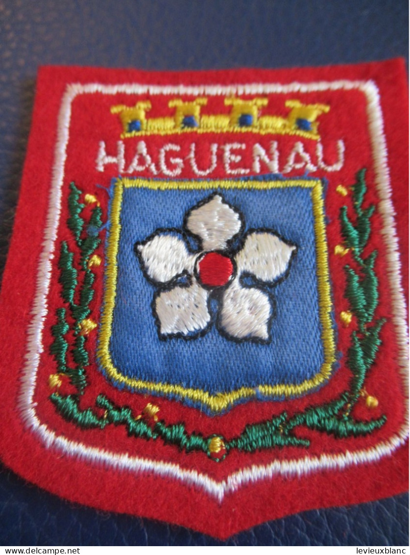 Ecusson Tissu Ancien /HAGUENAU /Bas-Rhin /Alsace / Grand Est/  Vers 1970-1990                    ET505 - Escudos En Tela
