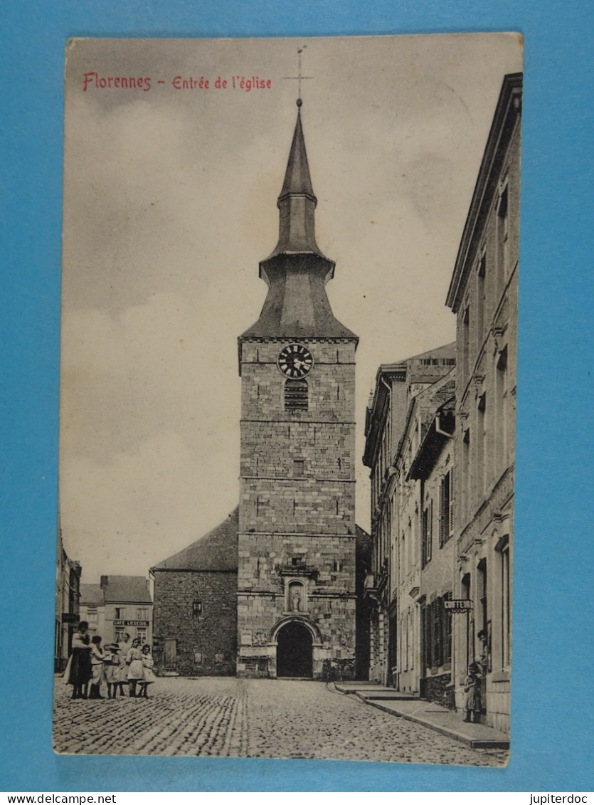 Florennes Entrée De L'église - Florennes