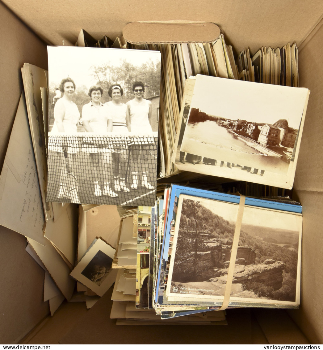 Familie- En Reisfoto's En Wat Andere + 100tal Postkaarten (+/- 1.000 Stuks) - Altri & Non Classificati