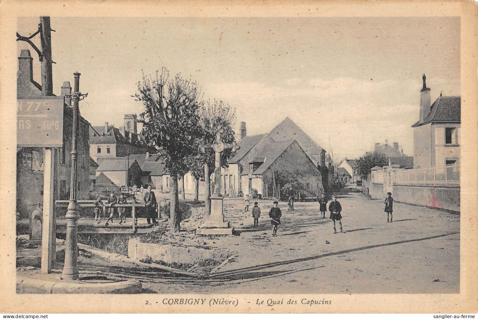 CPA 58 CORBIGNY / LE QUAI DES CAPUCINS - Sonstige & Ohne Zuordnung