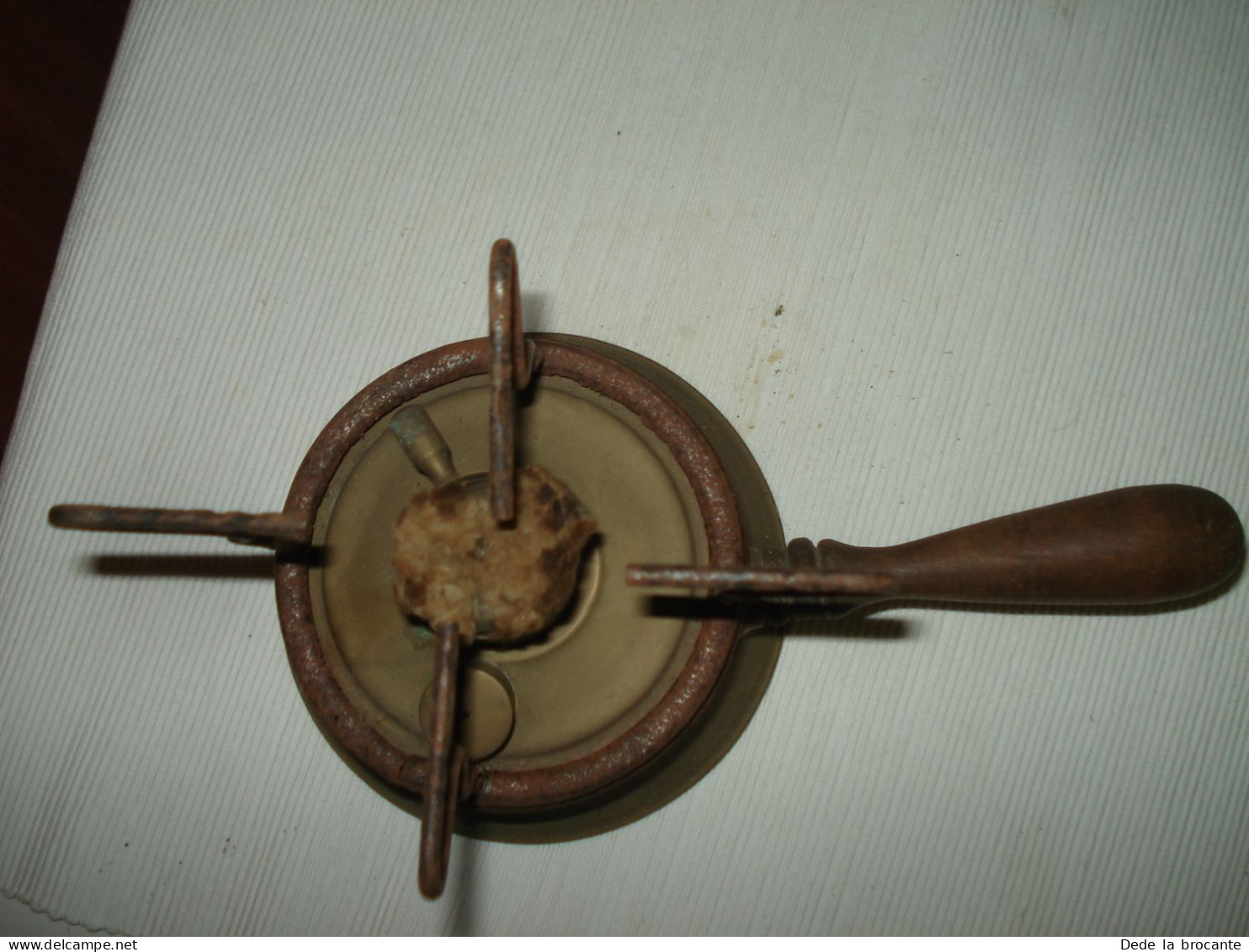 O15 / Ancien Réchaud Pétrole En Cuivre Avec Mèche - Manche Bois H 13 Cm - 600 Gr - Coppers