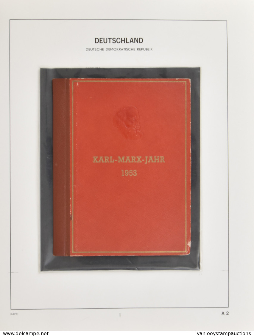 1945/1960 Verzameling In Davo Album Met O.a. Boekje Karl Marx Jahr 1953, Interessante Poststukken, Blokken Volledig, Zm/ - Otros & Sin Clasificación
