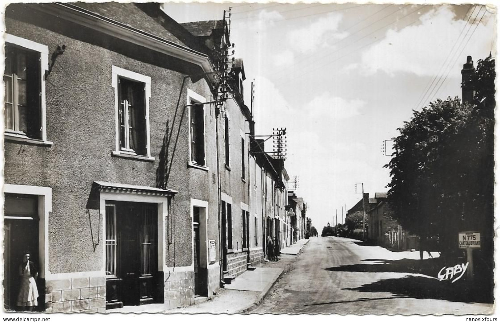 D 44. DERVAL.   RUE DE CHATEAUBRIAND - Derval