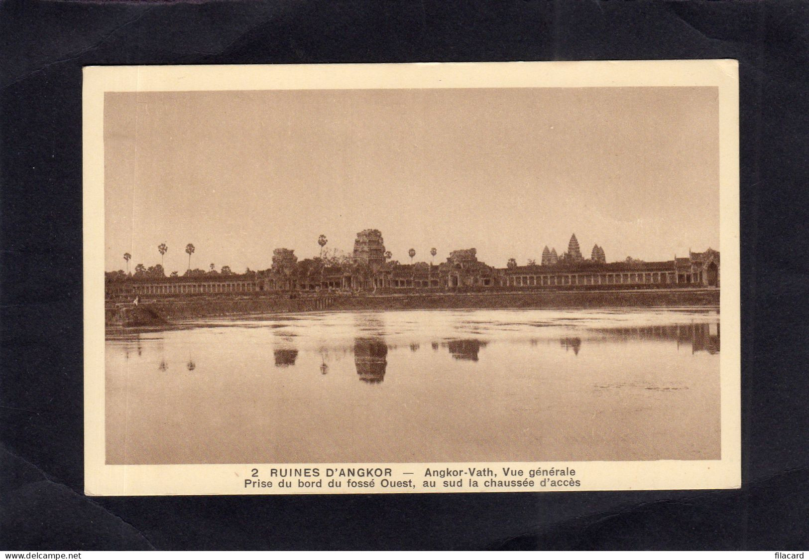 124661           Cambogia,   Ruines  D"Angkor,  Angkor-Vath,   Vue  Generale,   NV - Cambodge