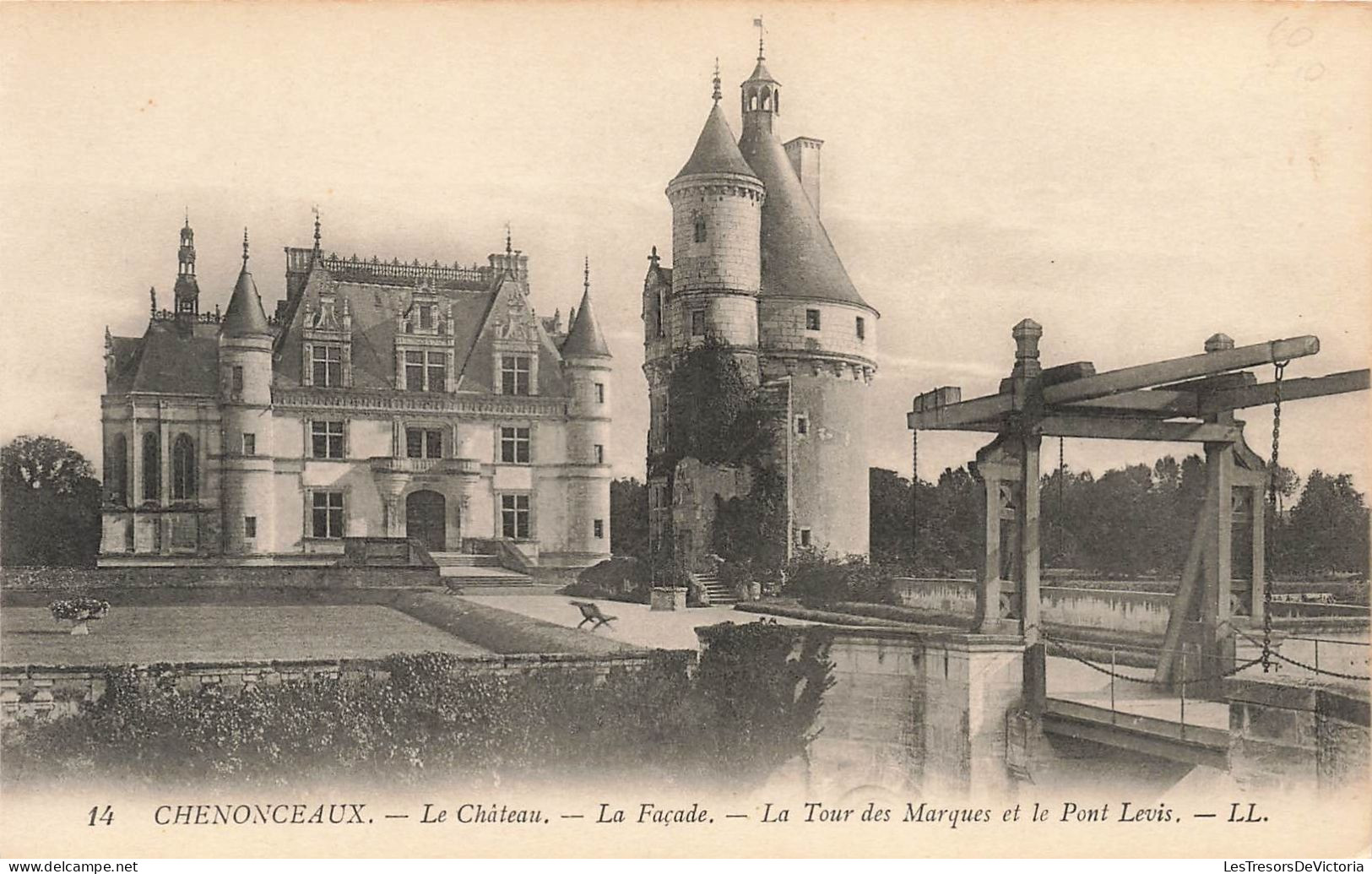 FRANCE  - Chenonceaux - La Tours Des Marques Et Le Pont Levis  - Le Château - La Façade -  Carte Postale Ancienne - Chenonceaux