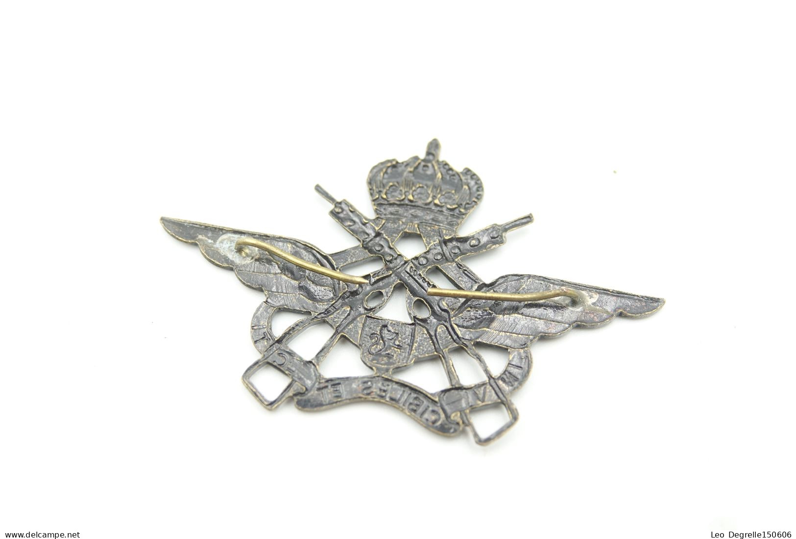 Militaria - INSIGNIA : Cap Badge Kepie : Luchtmacht Korporaal Para Force Protection & Predecessors - België Belgium - Otros & Sin Clasificación