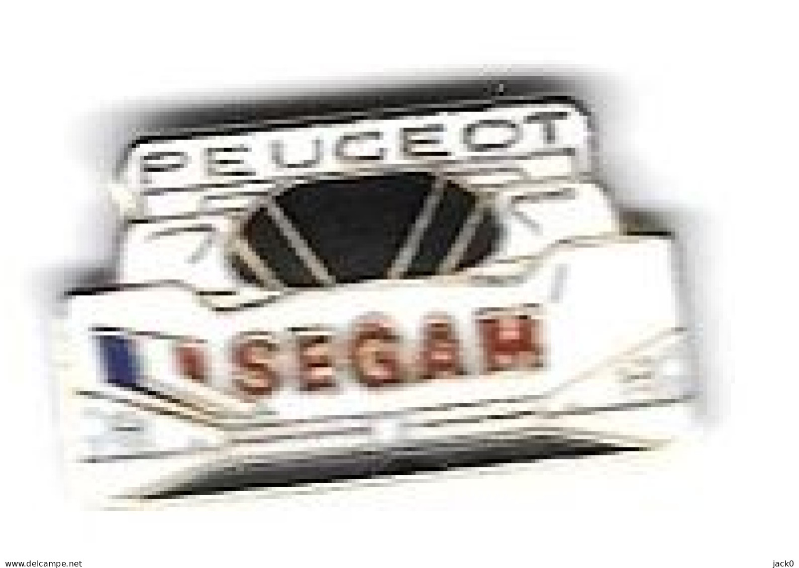 Pin's  Ville, Automobile  PEUGEOT  905 ? GARAGE  SEGAM  à  SENS  ( 89 ) - Peugeot