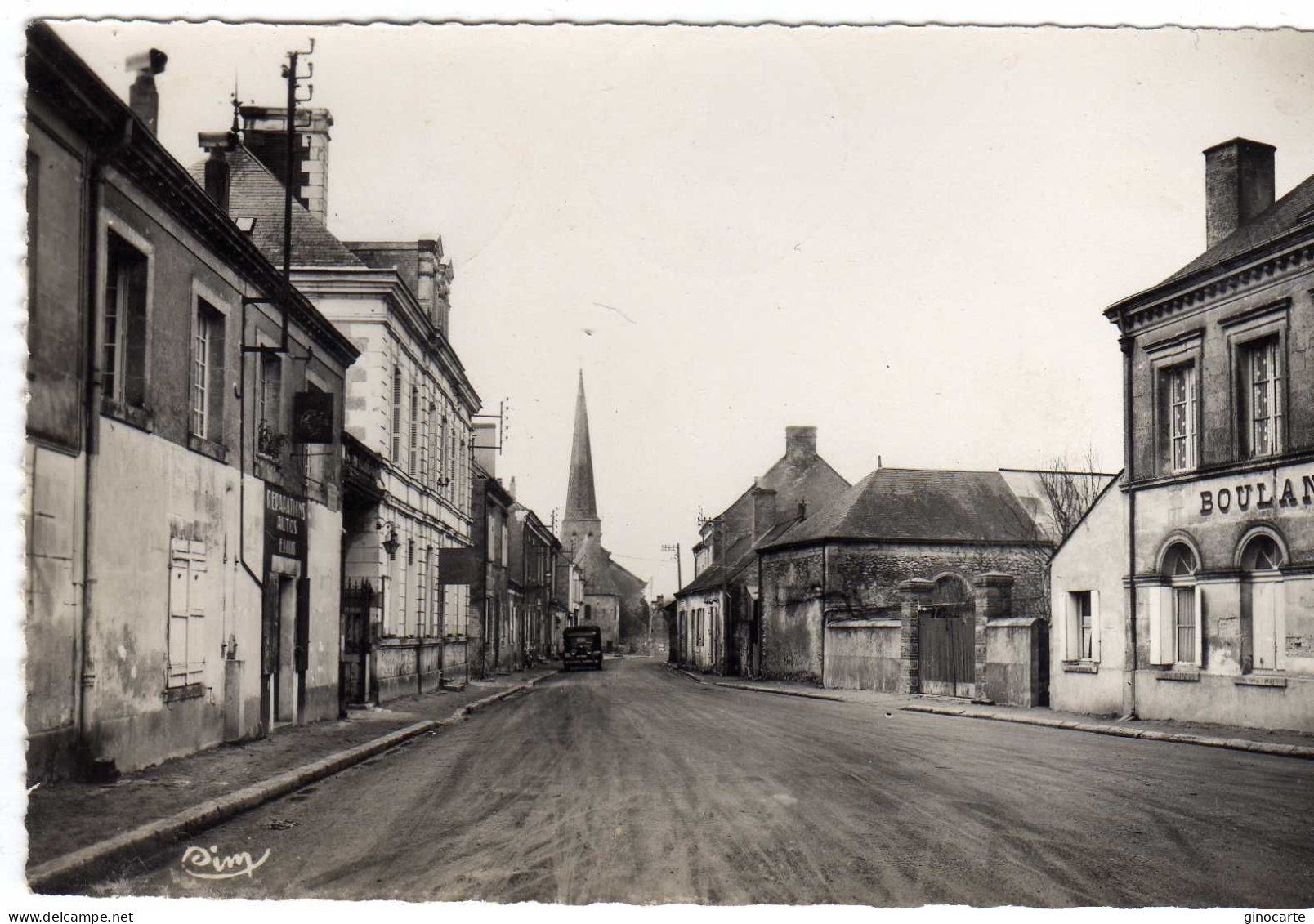 Cleré Les Pins Rue Principale - Cléré-les-Pins