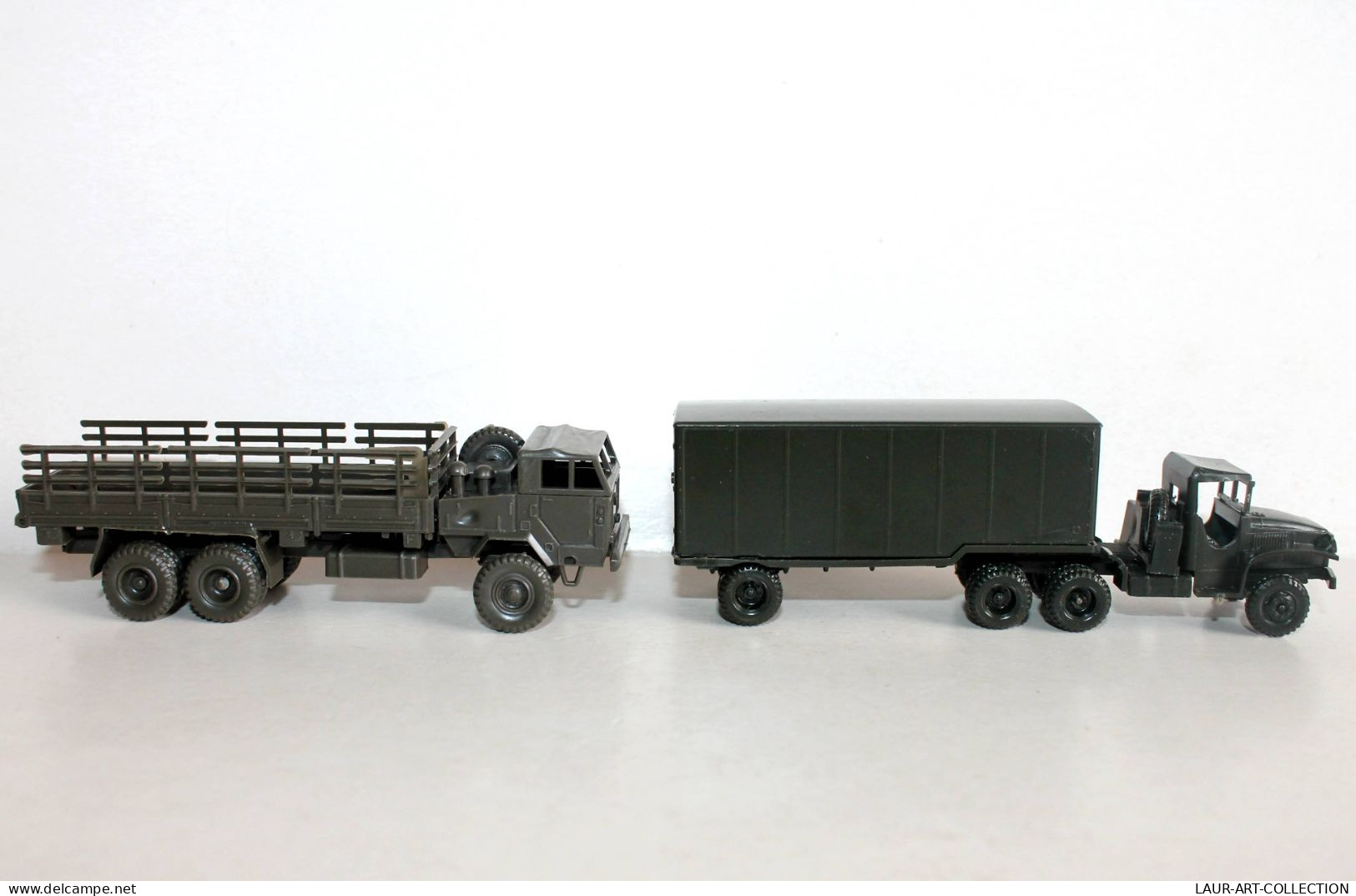 ROCO MINITANKS HO - Z-167 CAMION PORTE CONTAINER + N°190 CAMION FAUN - MODELE REDUIT MILITAIRE (1712.18.1) - Scale 1:87