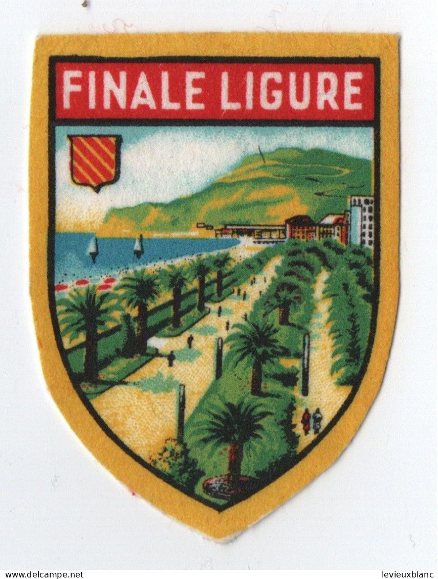 Ecusson Tissu Ancien/ ITALIE/ Finale Ligure  / Vers 1970-1990       ET554 - Blazoenen (textiel)