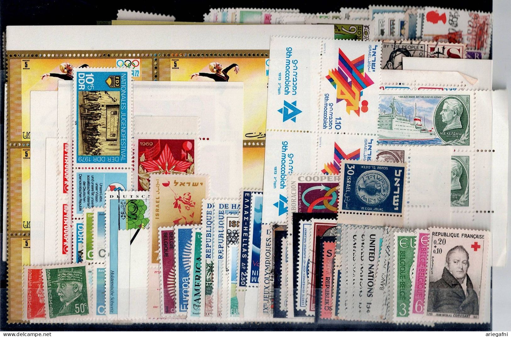 LOT OF 230 STAMPS MINT+USED +16 BLOCKS MI- 80 EURO VF!! - Collections (sans Albums)
