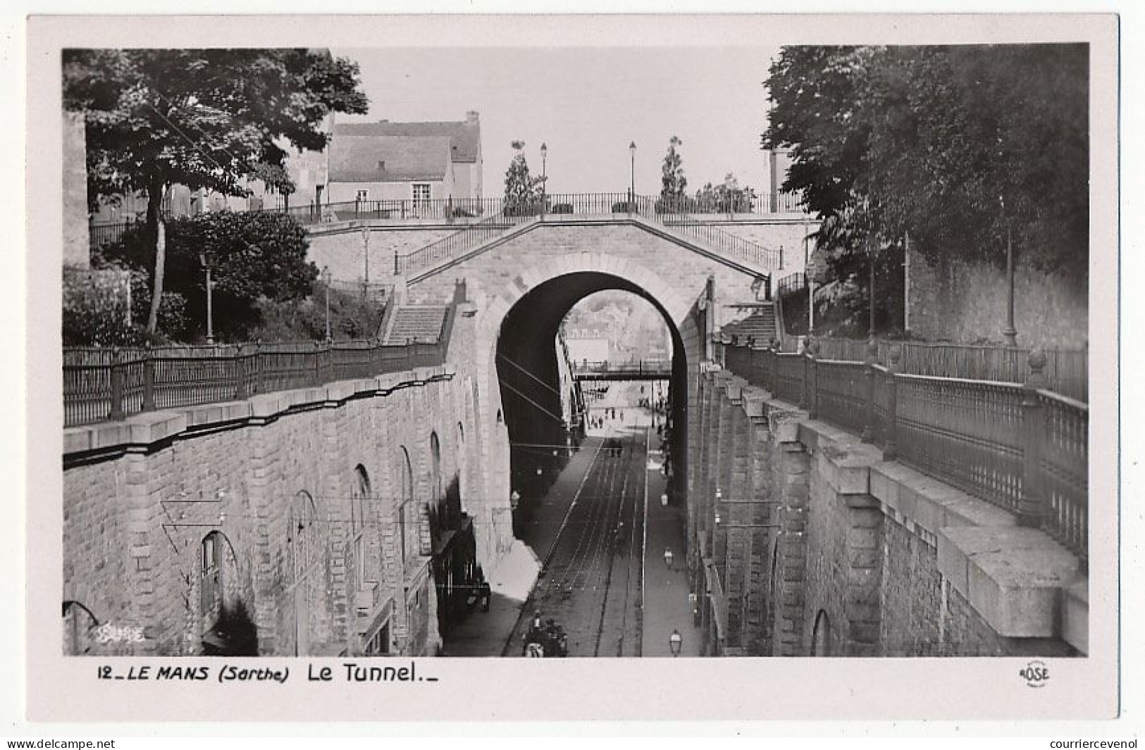 CPA - LE MANS (Sarthe) - Le Tunnel - Le Mans