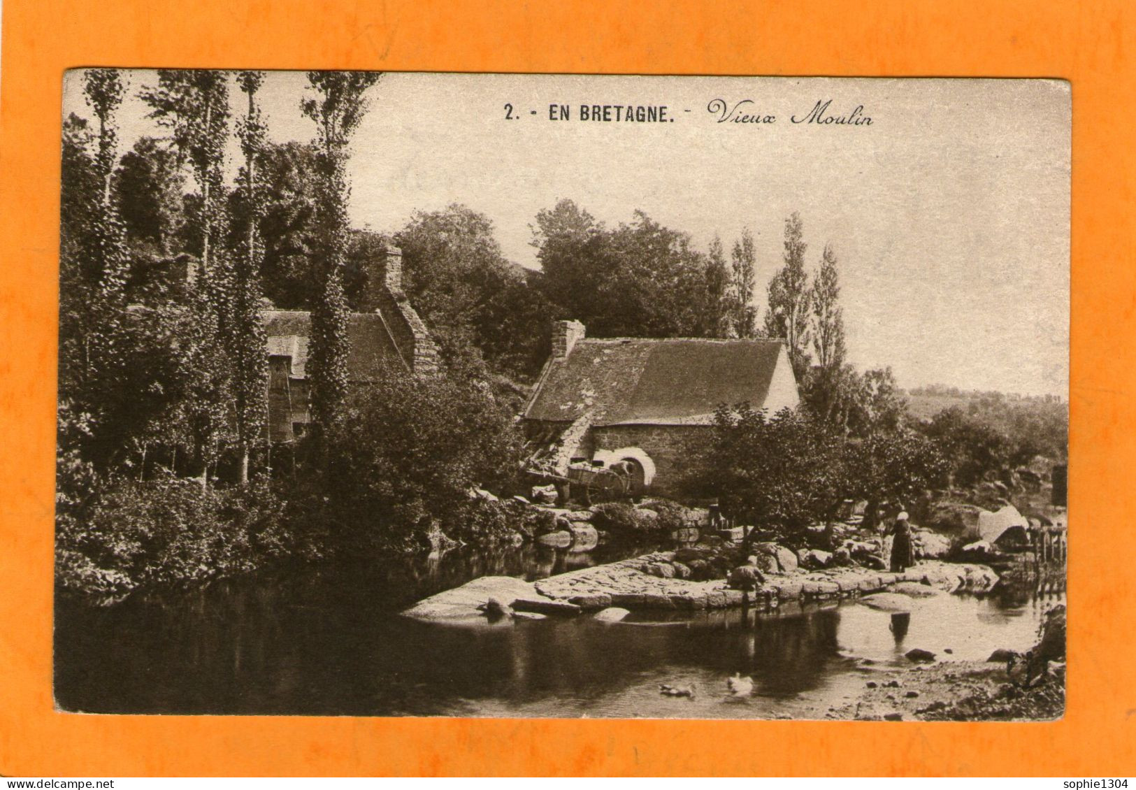 En BRETAGNE - Vieux Moulin - - Moulins à Eau