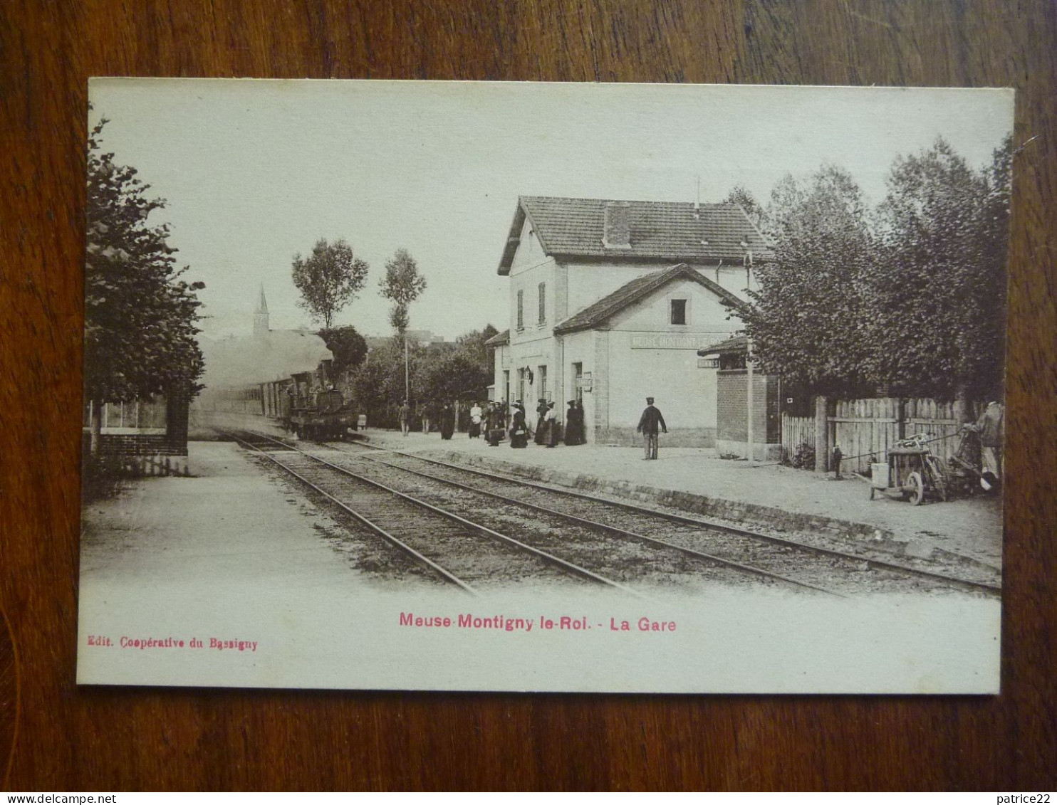 CPA  Non écrite - MEUSE MONTIGNY LE ROI LA GARE TRAIN LOCOMOTIVE SNCF - Montigny Le Roi