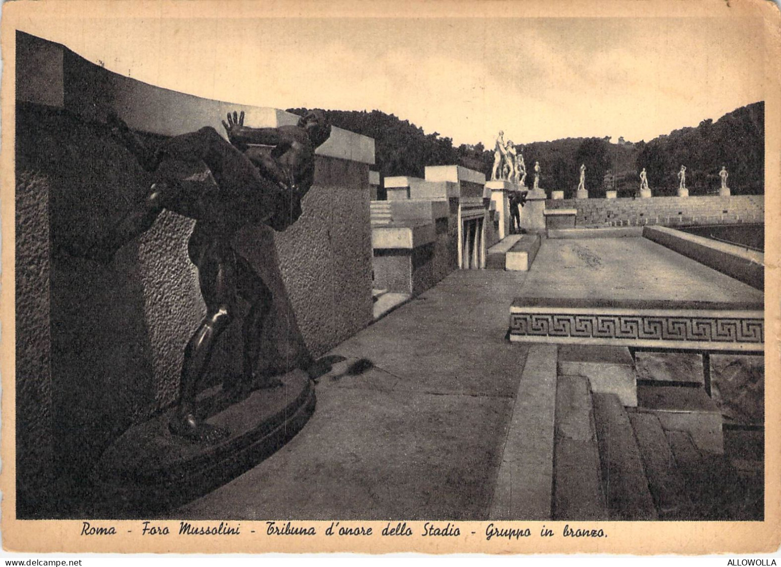 22764 " ROMA-FORO MUSSOLINI-TRIBUNA D'ONORE DELLO STADIO-GRUPPO IN BRONZO " -VERA FOTO-CART.SPED.1938 - Estadios E Instalaciones Deportivas