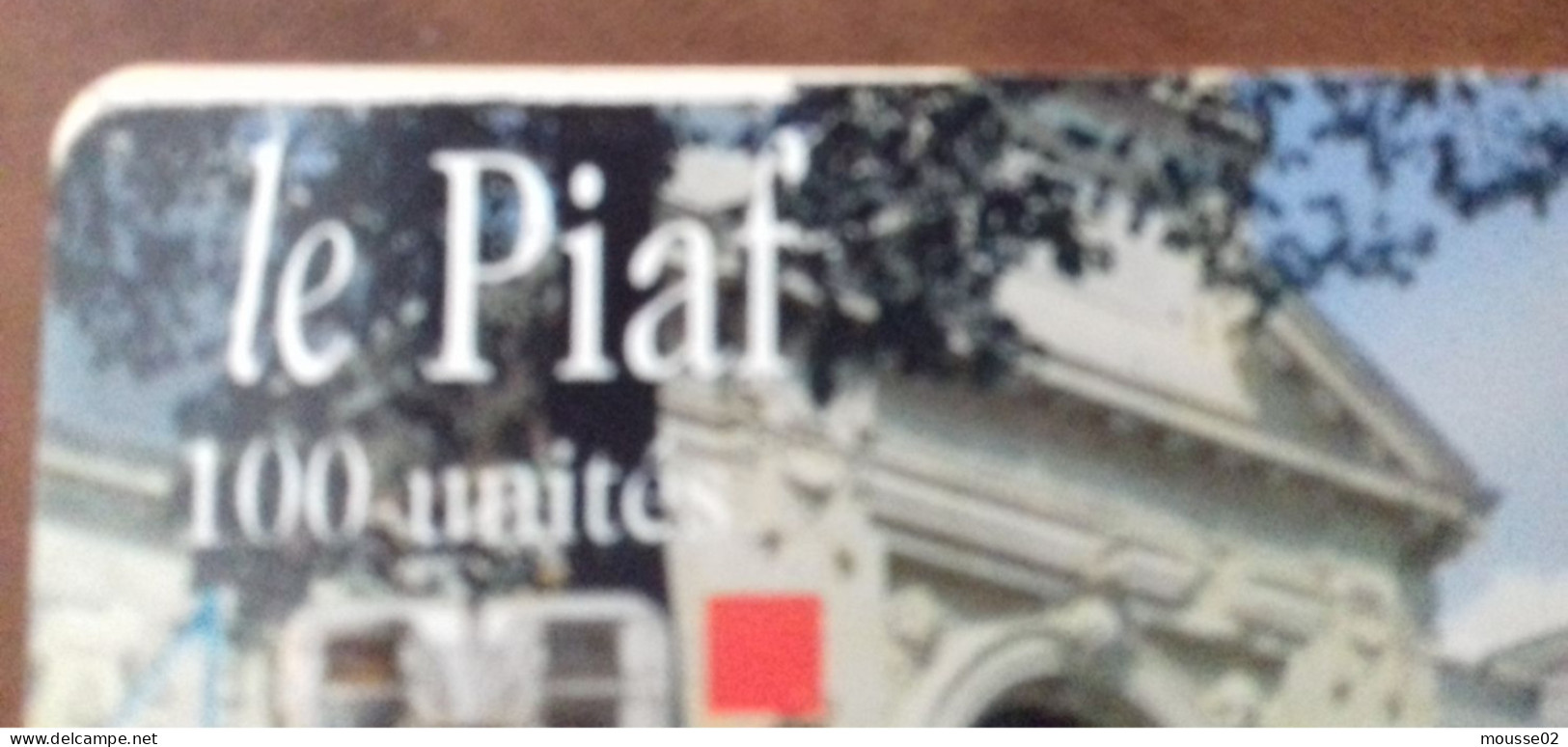 RARE  VARIETE  /  DECALAGE IMPRESSION IMAGE EN HAUT A GAUCHE /VALENCIENNES DU 05/1998 - Tarjetas De Estacionamiento (PIAF)