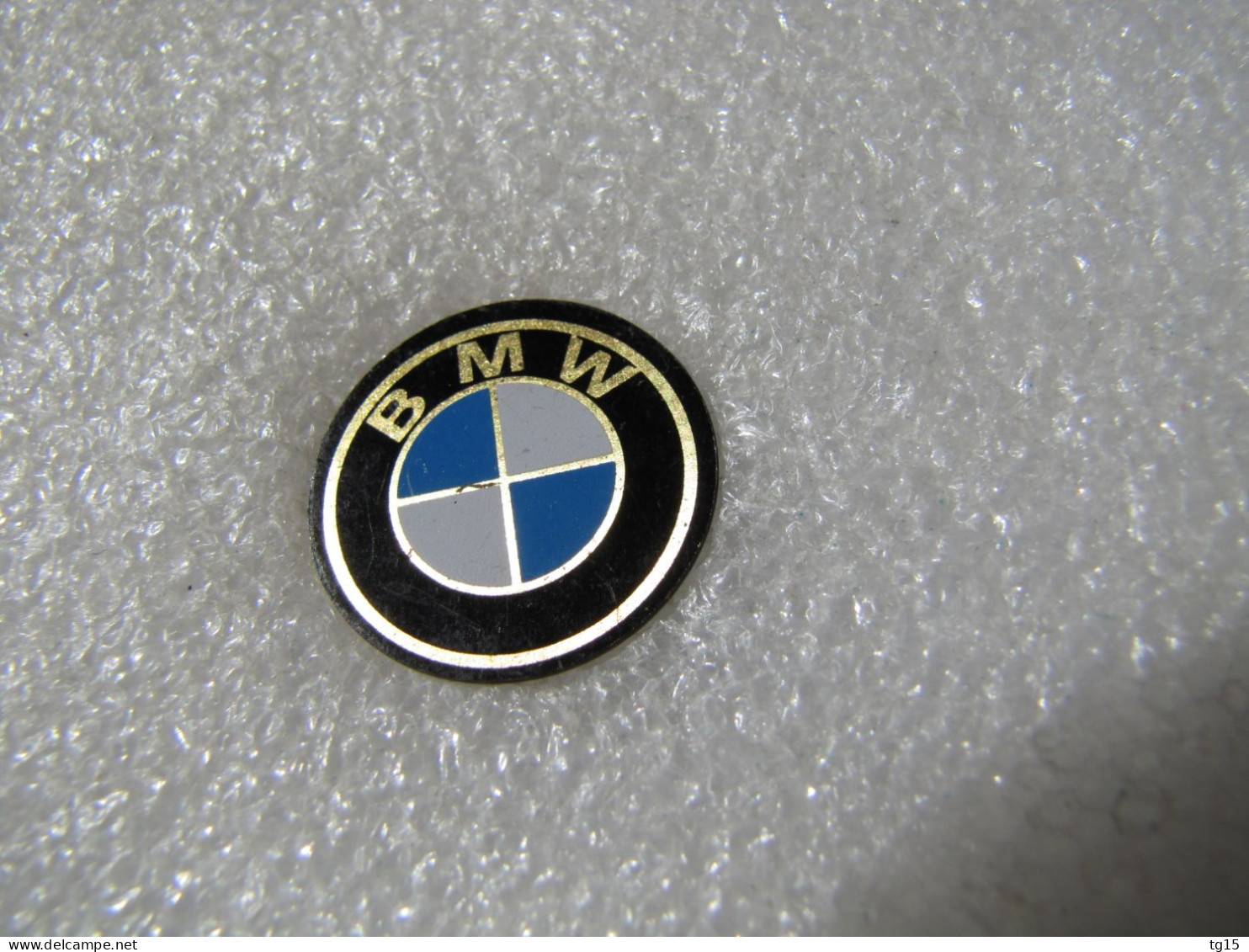 PIN'S    LOGO  BMW     Ø 22 Mm - BMW