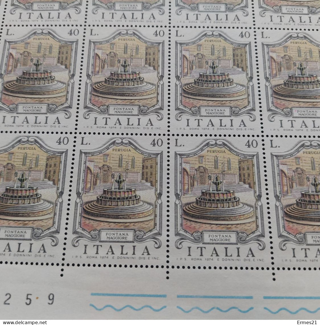 Francobolli 1974. Fontane D'italia. Perugia. Fontana Maggiore. Condizioni Eccellenti. Nuovo. Valore Lire 40×50pz. - Full Sheets