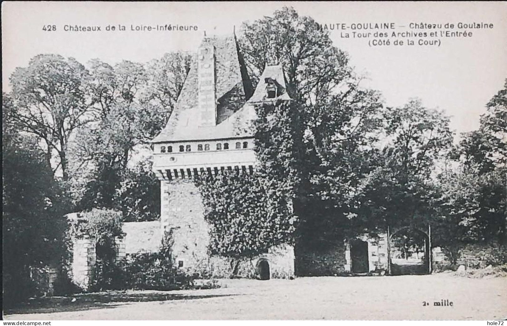 44 - Haute-Goulaine  (Loire-Atlantique) - Le Château - La Tour Des Archives Et L'Entrée - Haute-Goulaine