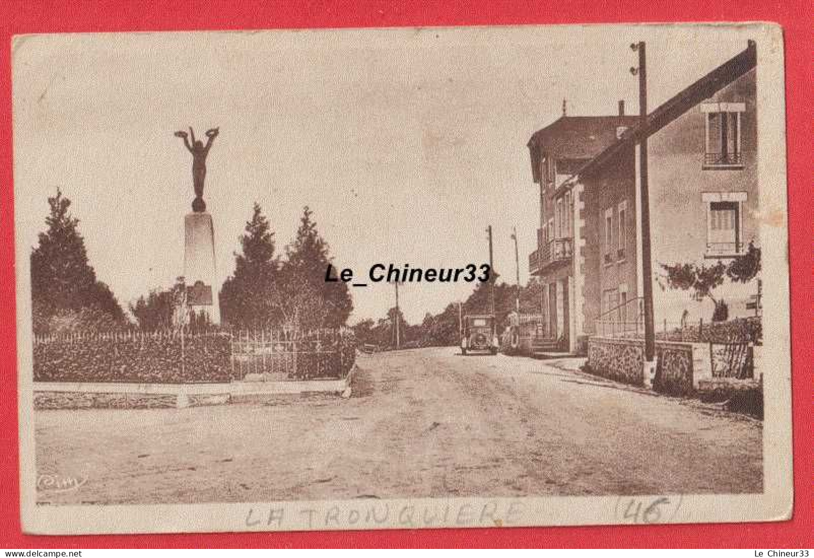 46 - LATRONQUIERE----Avenue De La Victoire---Monument--cpsm Pf - Latronquiere