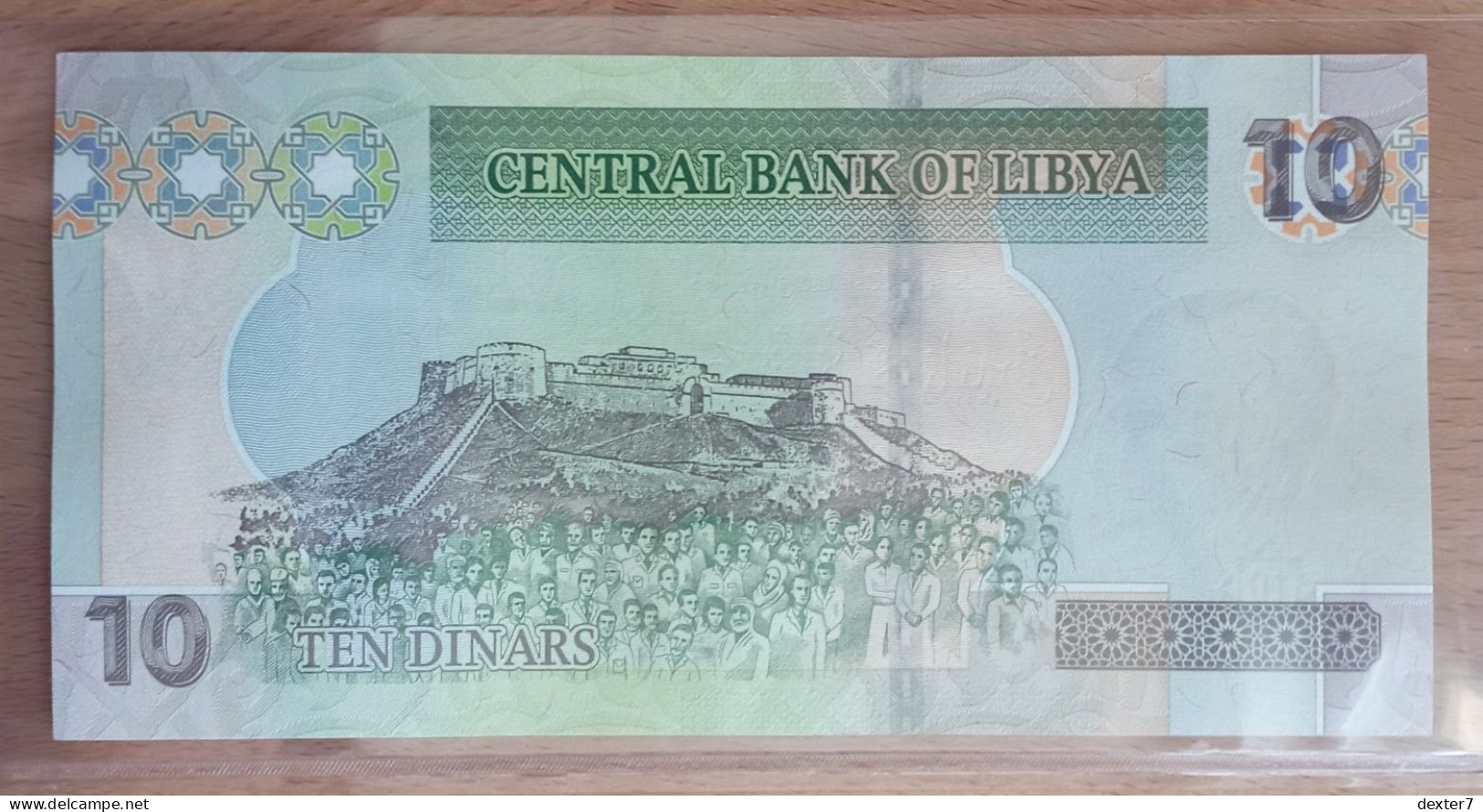 Libya 10 Dinar 2011 UNC - Libia