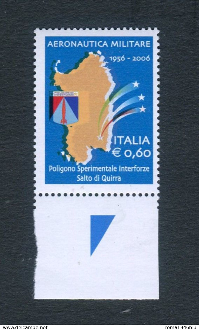 ITALIA REPUBBLICA 2006 0,60 AERONAUTICA MILITARE COLORI FUORI REGISTRO E STAMPA DEL NERO MANCANTE C. FERRARIO - Variétés Et Curiosités