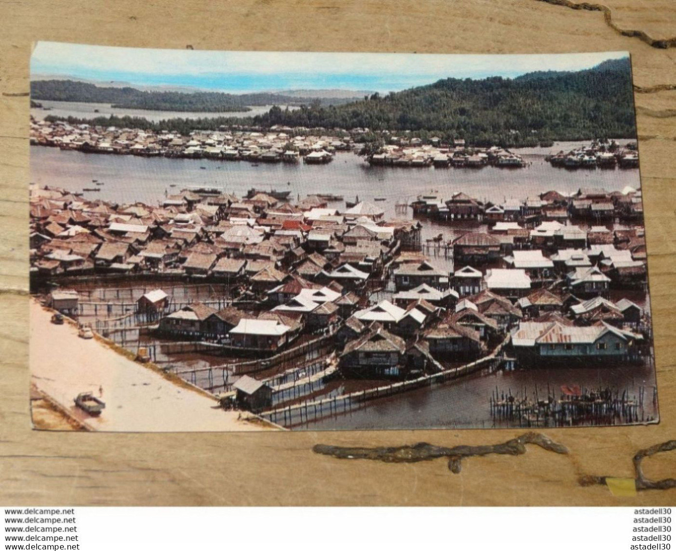 BRUNEI : Kampong Ayer  ............ 201101-1425a - Brunei