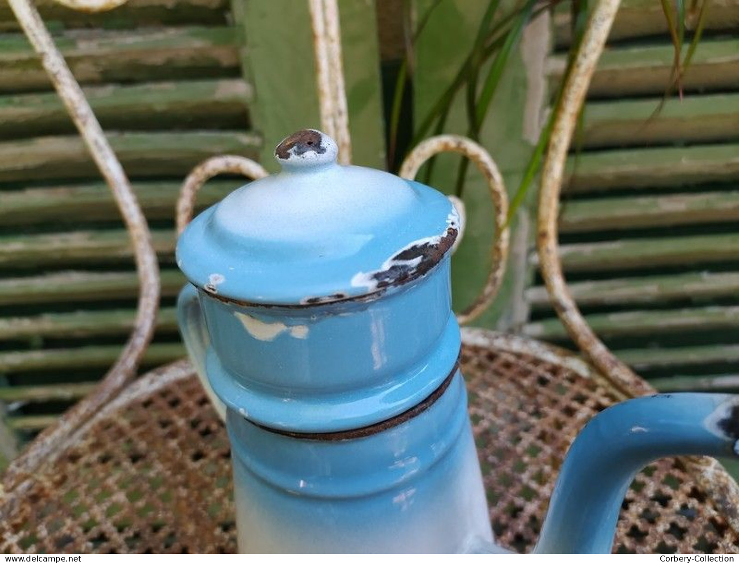 Ancienne Petite Cafetière Émaillée Bleu Dégradé (Petit modèle)