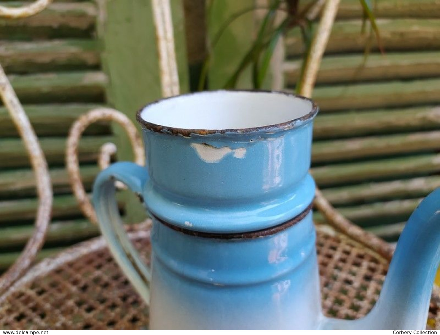 Ancienne Petite Cafetière Émaillée Bleu Dégradé (Petit modèle)