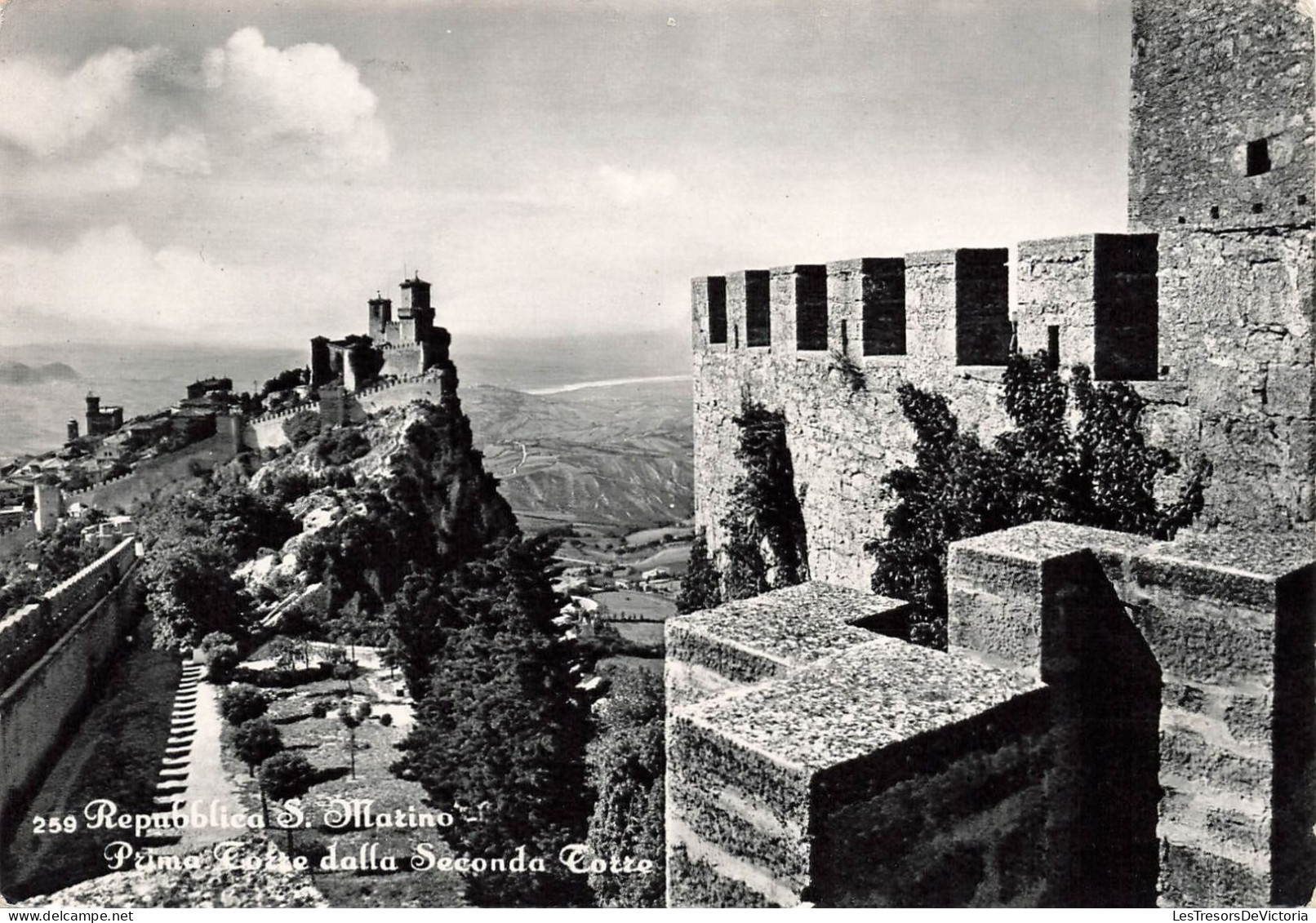 SAINT-MARIN - République De Saint-Marin - Première Tour - Carte Postale Ancienne - Saint-Marin