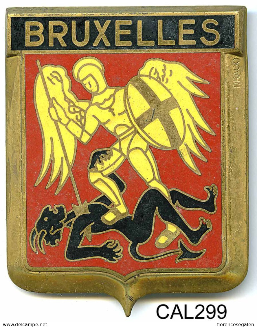 CAL299 - PLAQUE CALANDRE AUTO - BRUXELLES - Enameled Signs (after1960)