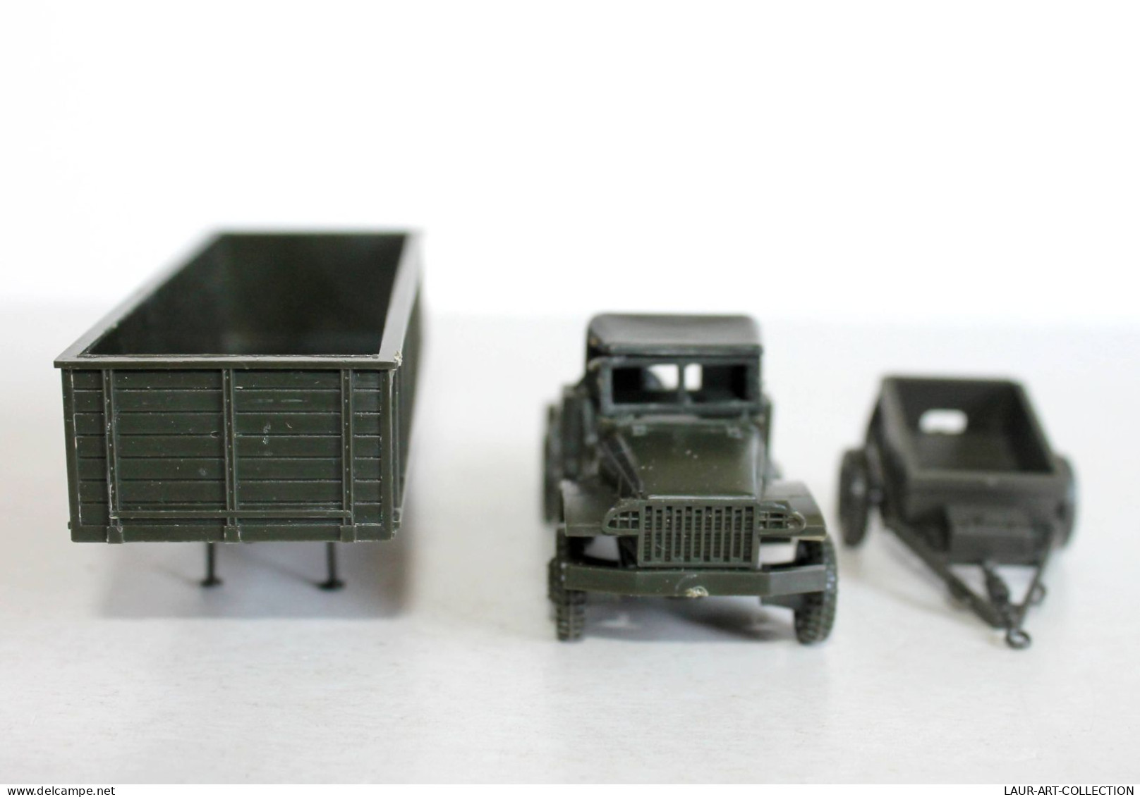 ROCO MINITANKS HO CAMION MILITAIRE TOMBEREAU TRANSPORT + Z-287 REMORQUE MUNITION - MODELE REDUIT MILITAIRE (1712.30) - Massstab 1:87