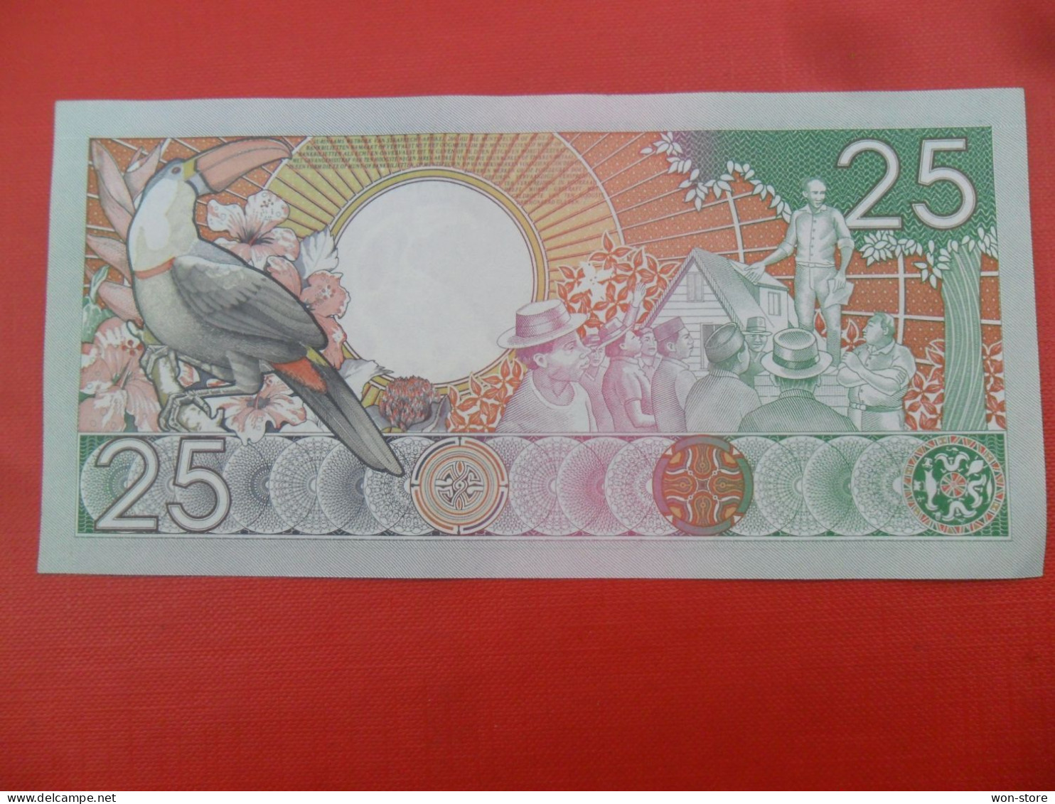 7828 - Suriname 25 Gulden 1988 - Surinam